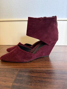 Pied Juste Burgundy Suede Pointed Toe Wedge Pumps Women's EU 40 Ankle Cuff